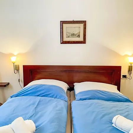 Apartment E Sole By Interhome